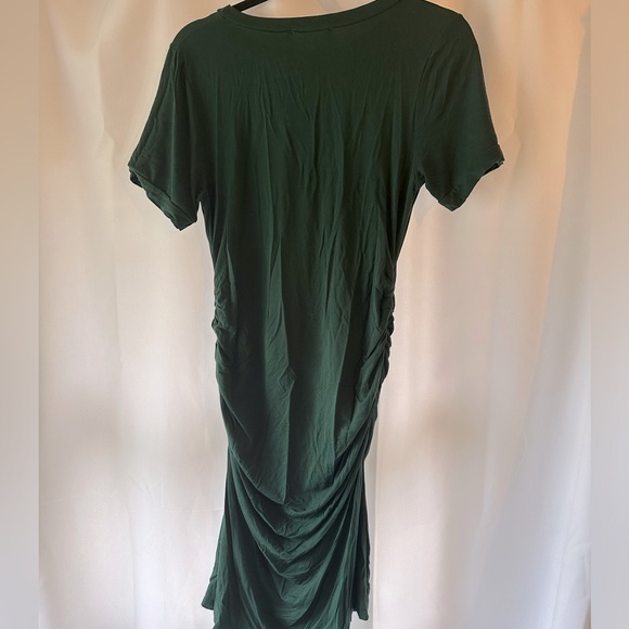 Maternity T Shirt Dress in Emerald Green - Picture 3 of 4